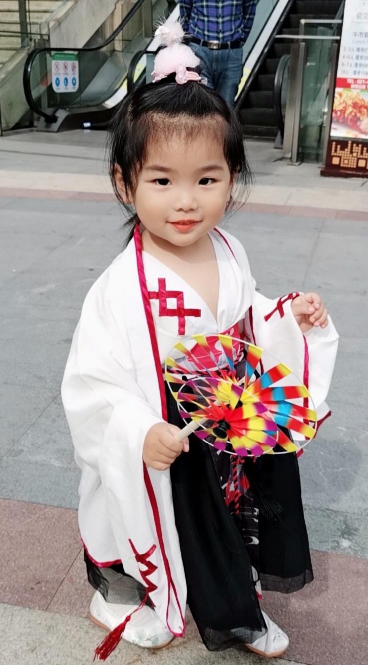 请输入图片描述